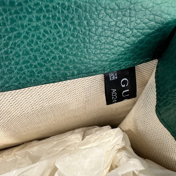 ❌sold ❌Authentic GUCCI Dionysus shoulder bag - Picture 13 of 13